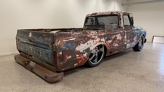 Chevrolet C10 3 of 5