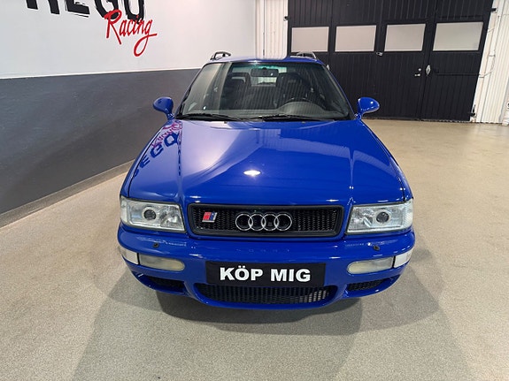 Audi RS2 4 of 5