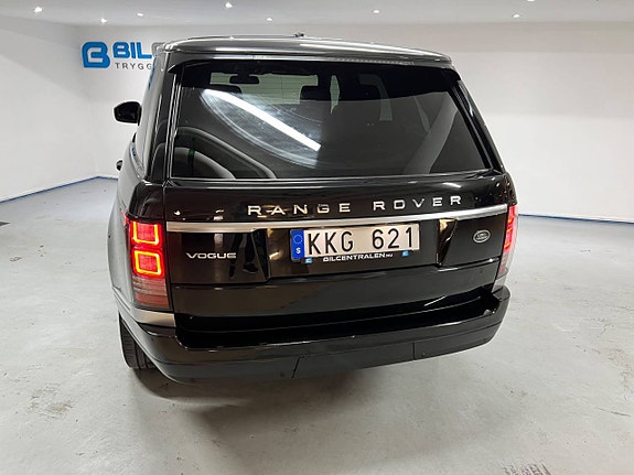 Land Rover Range Rover 9 of 27