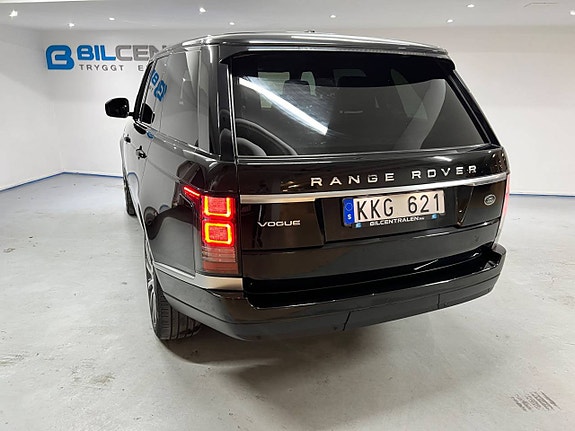 Land Rover Range Rover 7 of 27
