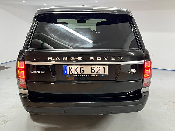 Land Rover Range Rover 10 of 27
