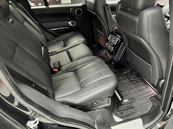 Land Rover Range Rover 23 of 27