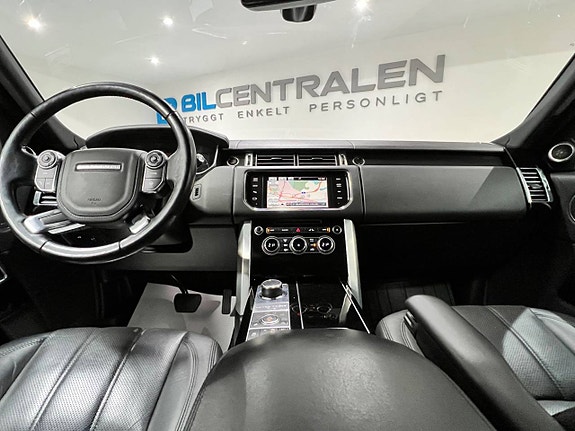 Land Rover Range Rover 19 of 27