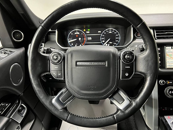 Land Rover Range Rover 20 of 27
