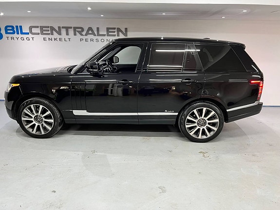 Land Rover Range Rover 11 of 27