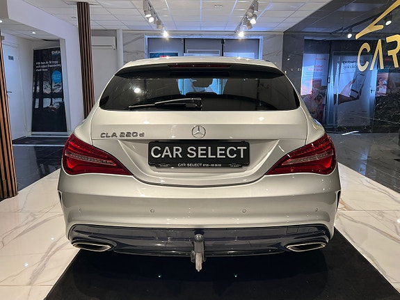 Mercedes-Benz CLA220 d 4 of 5