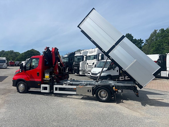 Iveco Daily 72C18 A8 Tippbil Palfinger Kran Fullutrustad 2 of 5