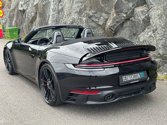 Porsche 911 11 of 27