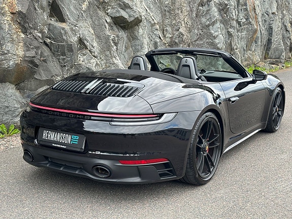 Porsche 911 14 of 27