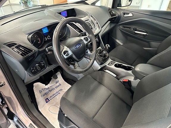 Ford Grand C-MAX 9 of 14