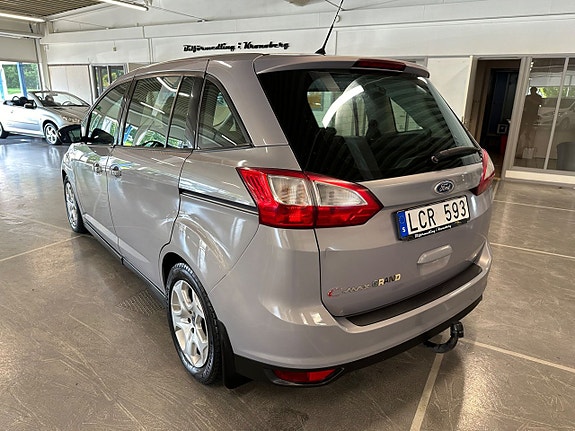 Ford Grand C-MAX 4 of 5