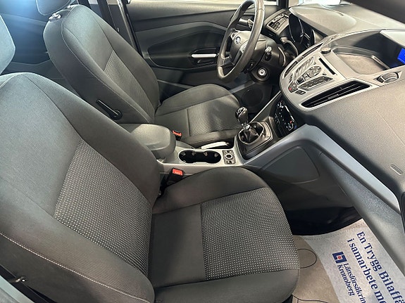 Ford Grand C-MAX 7 of 14
