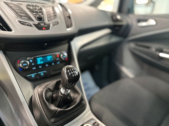 Ford Grand C-MAX 12 of 14