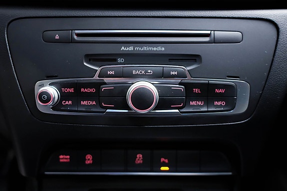 Audi Q3 16 of 16