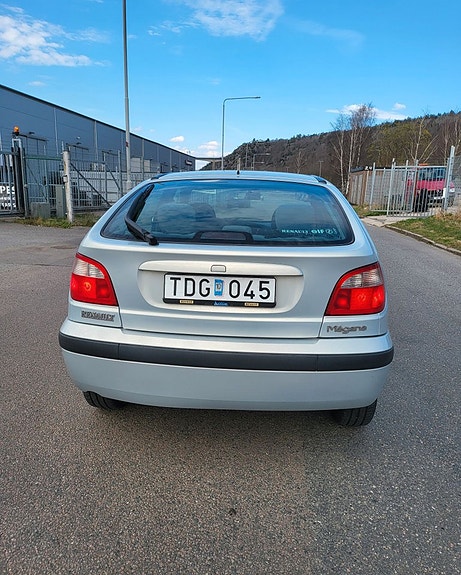 Renault Megane I 6 of 17