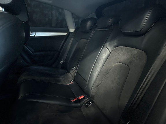 Audi A5 10 of 27