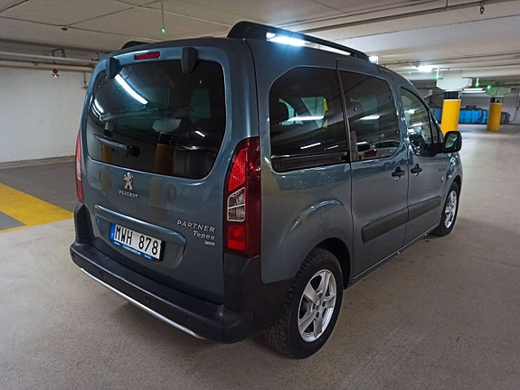 Peugeot Partner Tepee 3 of 5