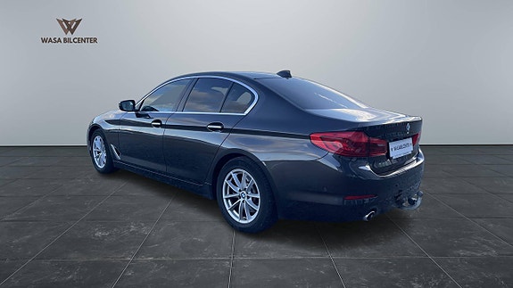 BMW 520 5 of 5