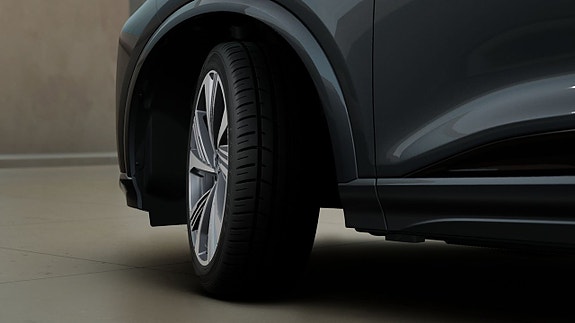 Audi Q6 e-tron 7 of 12