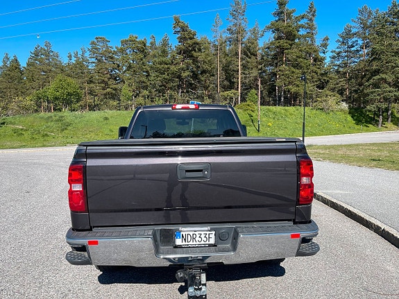 Chevrolet Silverado 1500 6 of 9