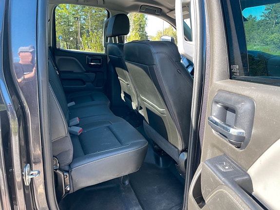 Chevrolet Silverado 1500 9 of 9
