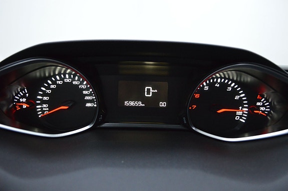 Peugeot 308 SW 12 of 23