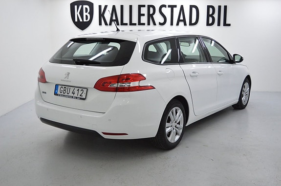 Peugeot 308 3 of 5