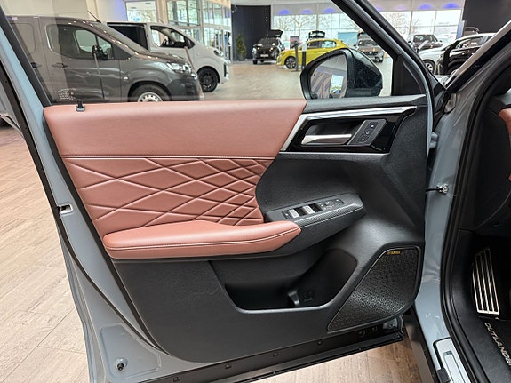 Mitsubishi Outlander 13 of 21