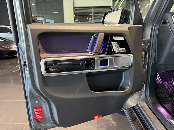 Mercedes-Benz G63 8 of 11