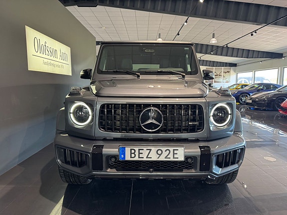 Mercedes-Benz G63 9 of 11
