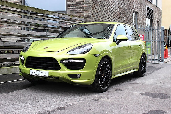 Porsche Cayenne GTS 7 of 25