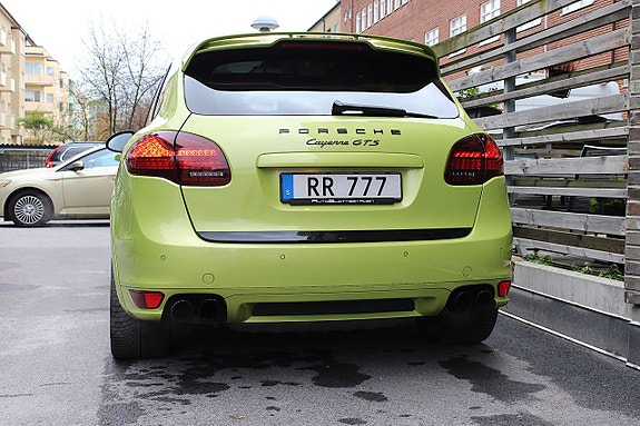 Porsche Cayenne GTS 13 of 25