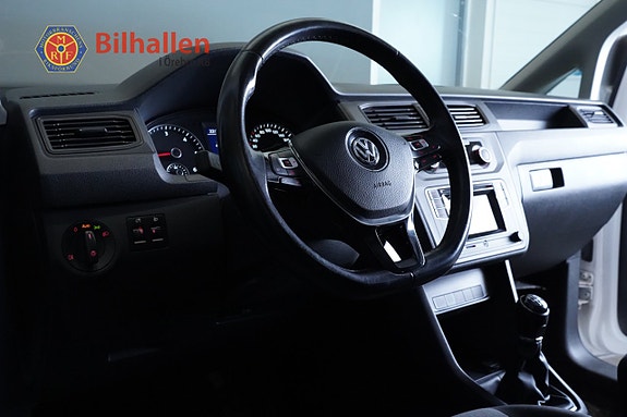 Volkswagen Caddy Maxi 3 of 5