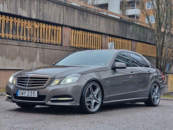 Mercedes-Benz E350 9 of 27