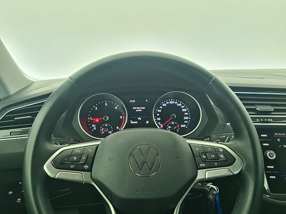 Volkswagen Tiguan 20 of 23