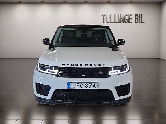 Land Rover Range Rover Sport 8 of 22