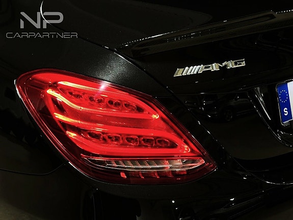 Mercedes-Benz AMG GT 63 S 17 of 30