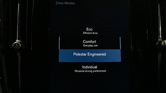 Volvo S90 20 of 29