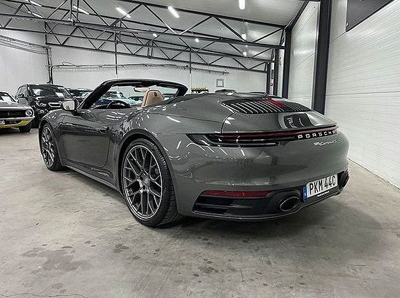 Porsche 911 Carrera 4S 6 of 22