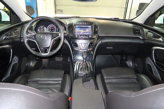Opel Insignia Country Tourer 16 of 19
