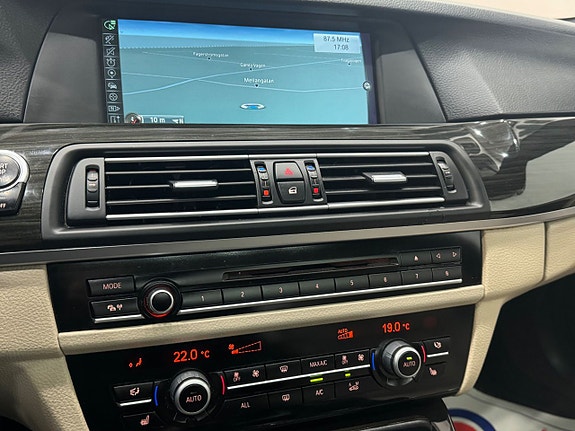 BMW M550d 14 of 16