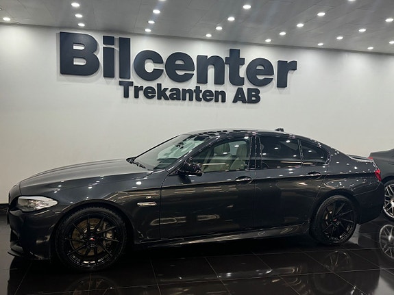 BMW M550d 3 of 5