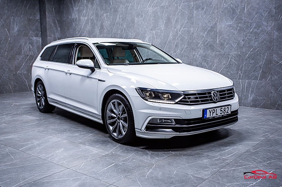 Volkswagen Passat 9 of 27