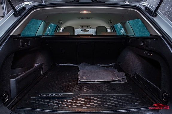 Volkswagen Passat 19 of 27