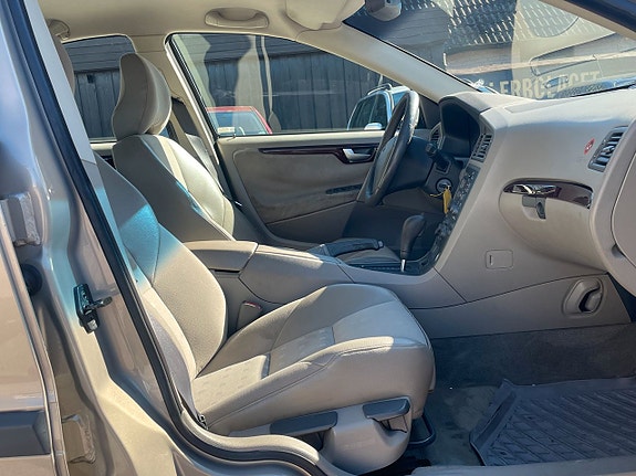 Volvo S60 6 of 7