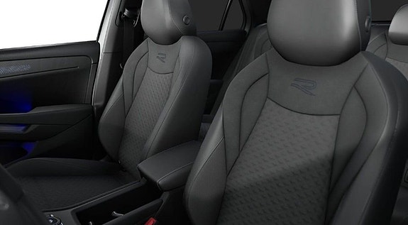 Volkswagen T-Roc 5 of 6