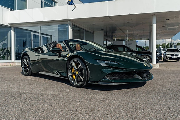 Ferrari SF90 Spider 14 of 29