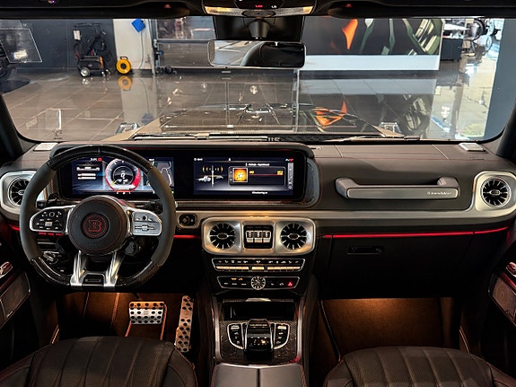 Mercedes-Benz G63 16 of 28