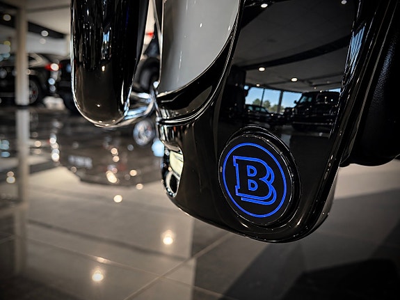 Mercedes-Benz G63 13 of 28