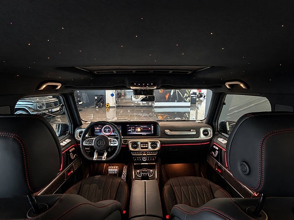 Mercedes-Benz G63 15 of 28